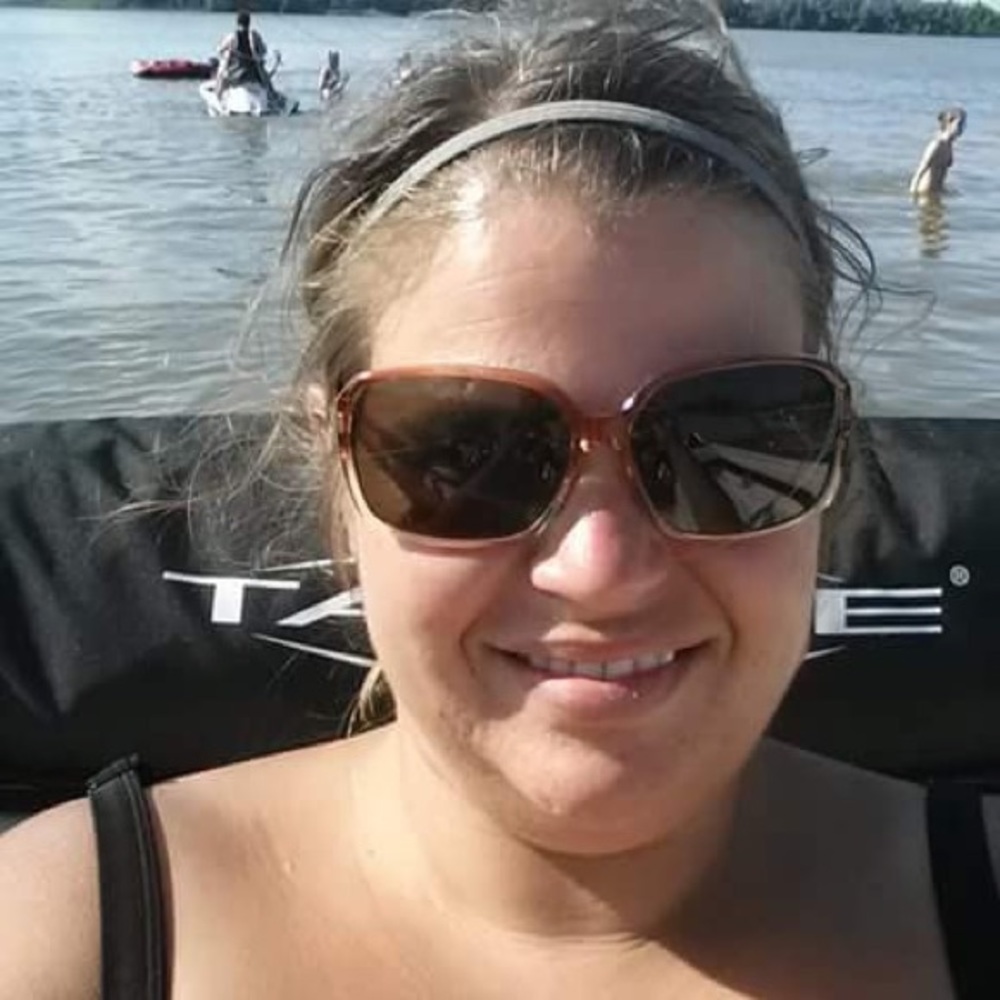 Meet your Posher, Kelly